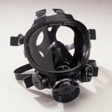 7800 Series APR & PAPR Full Face Respirator thumbnail 1