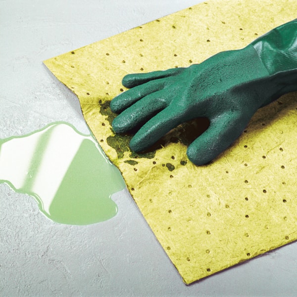 Contractor Grade 15" x 18" Heavyweight Hazmat Sorbent Pads 100/Bale & 29.1 gal. Capacity/Bale