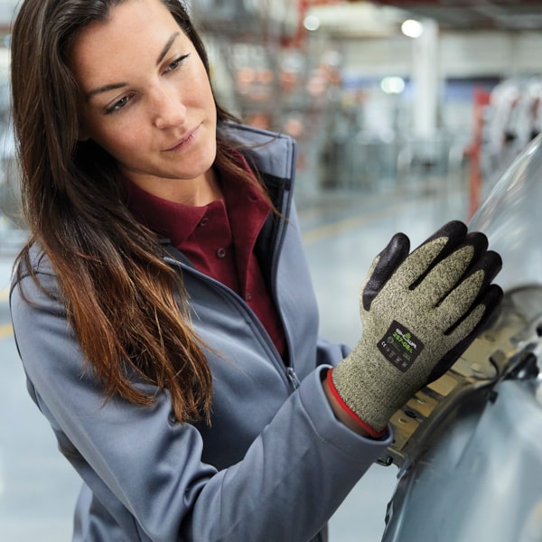257 Nitrile Foam Palm Coated Spandex, Stainless Steel & Aramid Level A7 Cut Resistant Gloves