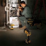 Cordless Jobsite LED Spotlight thumbnail 2