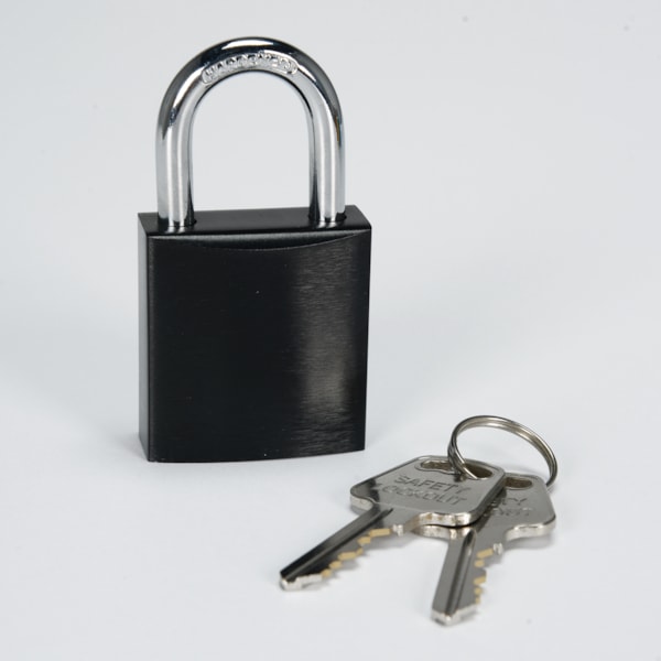 Northern Safety 1" Steel Shackle Padlock – Solid Aluminum Body, Keyed Different