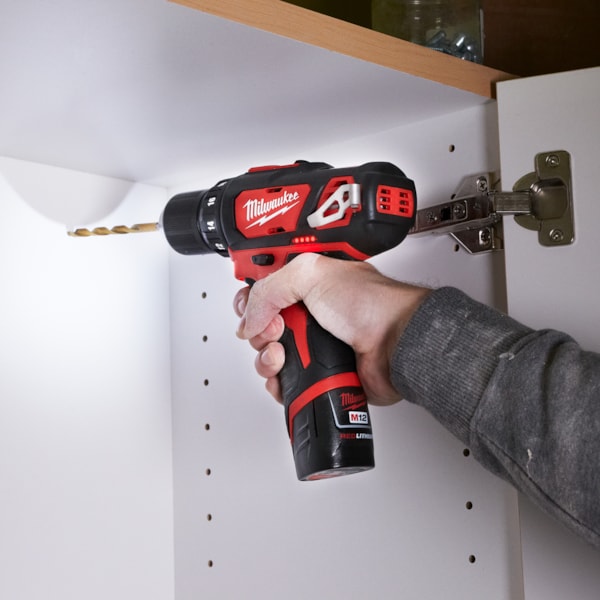 M12™ Cordless 3/8" Drill Driver Kit