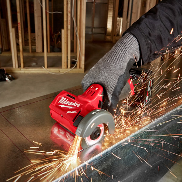 M12 FUEL™ Cordless Brushless 3" Compact Cut-Off Tool Kit