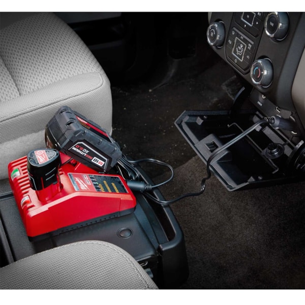 M12™ & M18™ Vehicle Charger