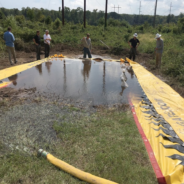 14" x 50' Portable Self-Rising Water-Gate WL