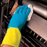 Chem-Tech 28 mil Over Latex Gloves w/Flock Lining and Straight Cuff thumbnail 2