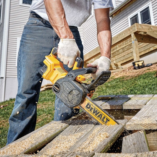 12" Cordless Chainsaw Kit