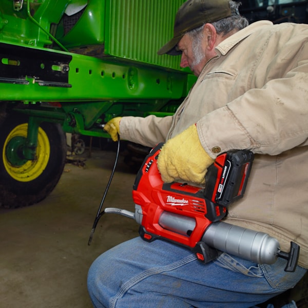 Cordless 2-Speed Grease Gun Kit