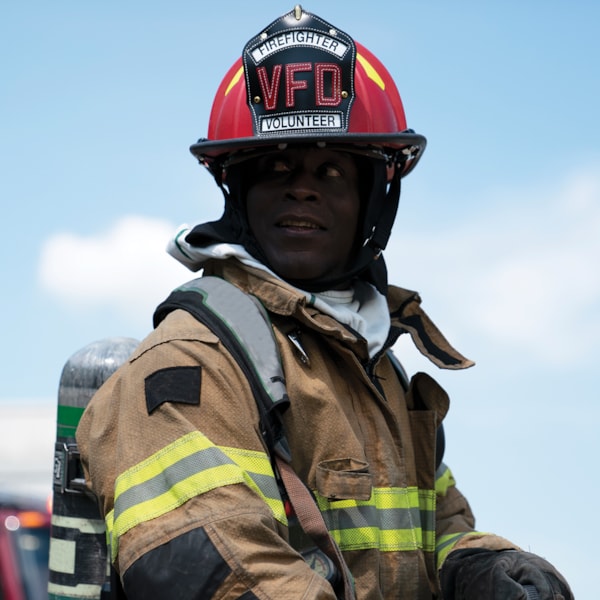 UST™-LW Super Lightweight Traditional Style Fire Helmet with ReTrak® Integrated Visor