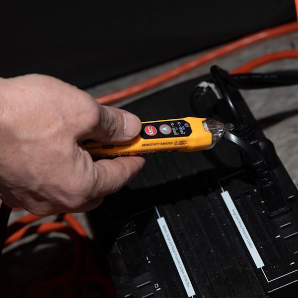 12 - 1000V AC Dual Range Non-Contact Voltage Tester with Flashlight