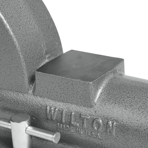 Combination Pipe And Bench 4-1/2” Jaw Round Channel Vise with Swivel Base