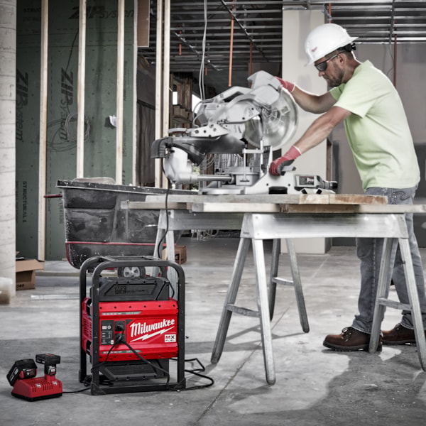 MX Fuel™ CARRY-ON™ 3600W/1800W Power Supply Generator 