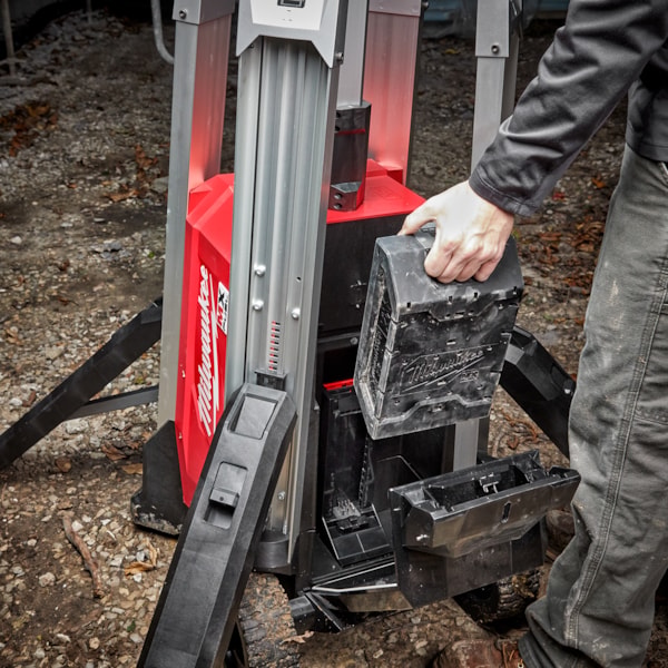 MX Fuel™ Rocket™ Tower Light and Charger