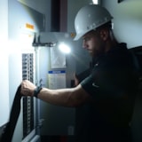 Rechargeable Folding COB LED Work Light thumbnail 3