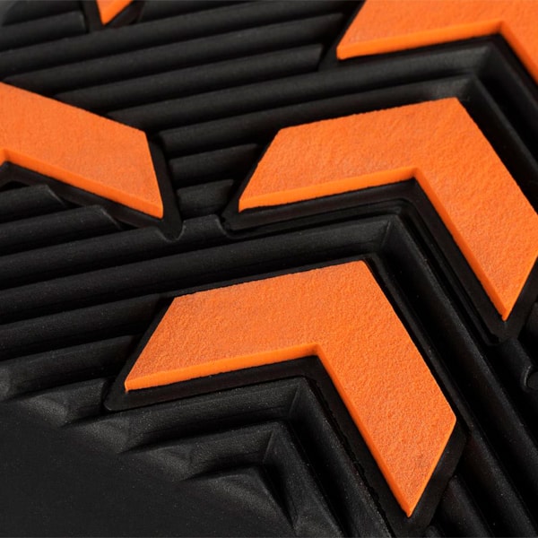  Indoor/Outdoor Spikeless Traction Aid