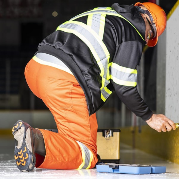  Indoor/Outdoor Spikeless Traction Aid