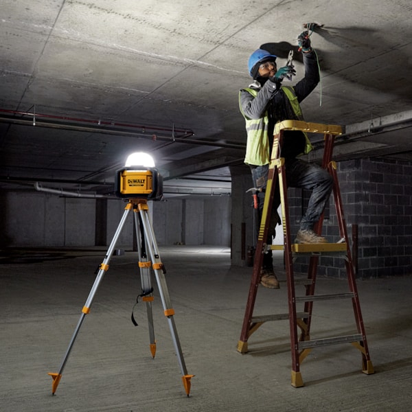 Tool Connect™ All-Purpose Cordless Work Light