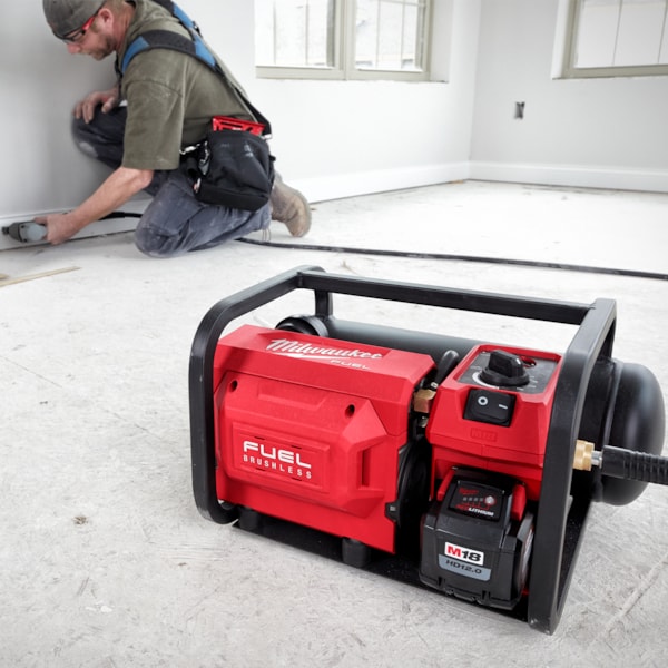 2 Gallon Compact Quiet Compressor