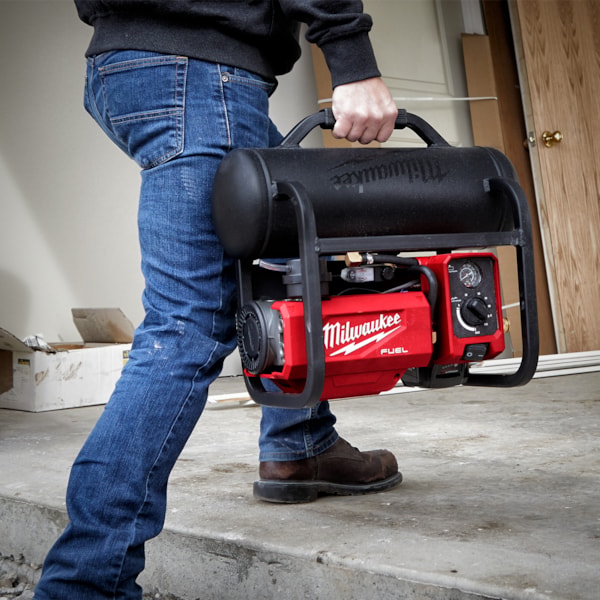 2 Gallon Compact Quiet Compressor