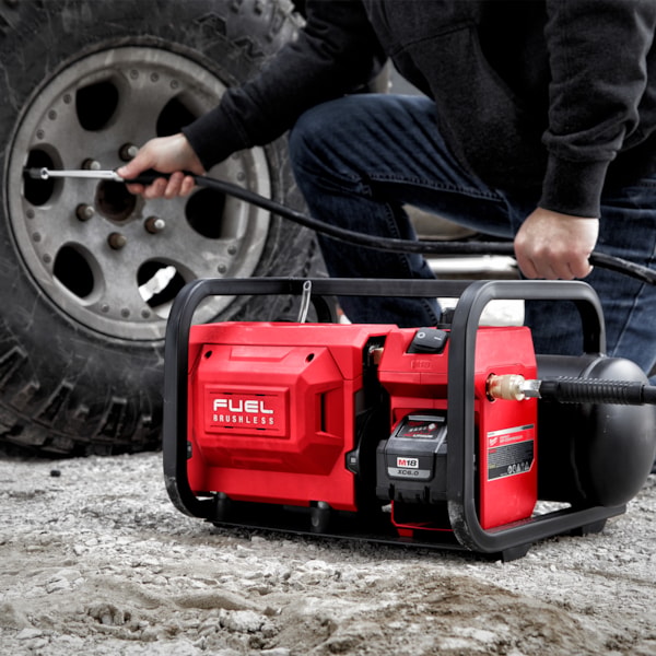 2 Gallon Compact Quiet Compressor