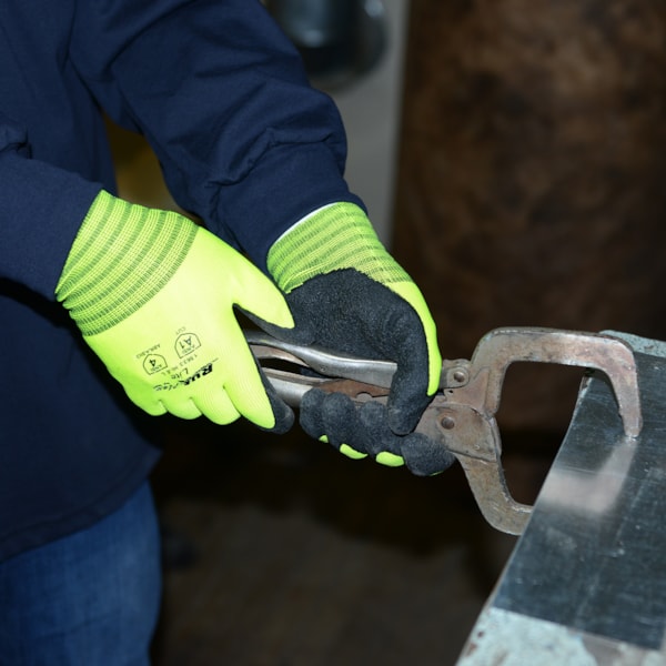 Hi-Vis Latex Palm Coated String Knit Gloves