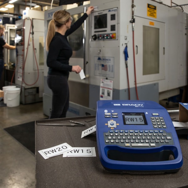 M710 Portable Label Printer with Hard Case