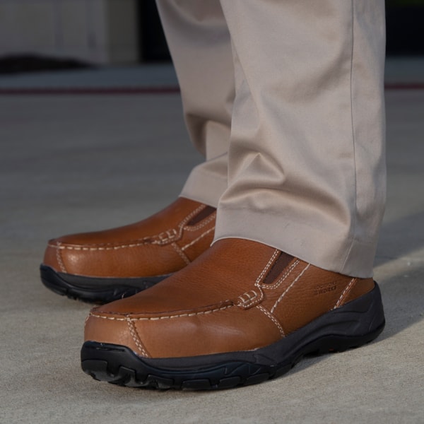 Men's Extreme Light Casual Slip On Composite Toe Shoe