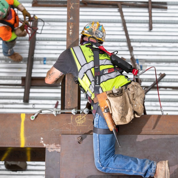 FT-Iron 1D Standard Non-Belted Full Body Harness, Tongue Buckle Leg Adjustment