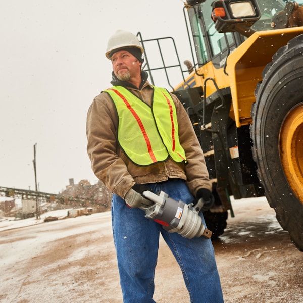 1-1/2-inch Drive, Air Impact Wrench, 4500 ft-lbs Max. Torque, Heavy Duty, D-Handle, Standard Anvil