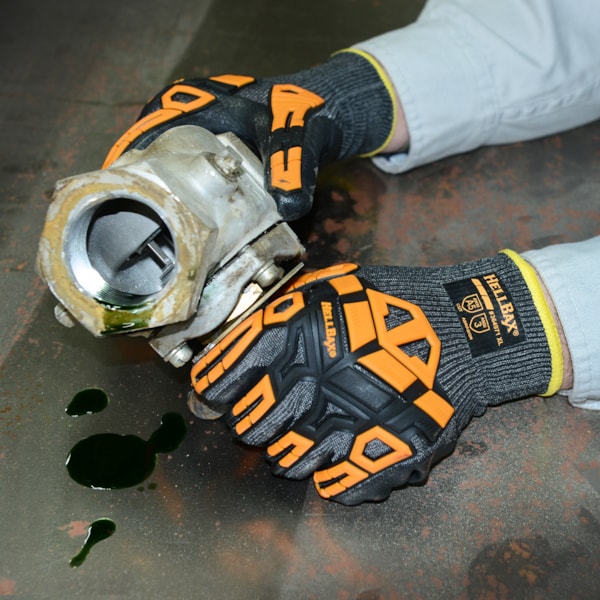 Cut Resistant A5 Gloves with TPR Protection