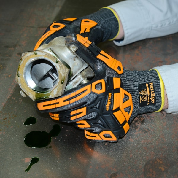 Cut Resistant A5 Gloves with TPR Protection