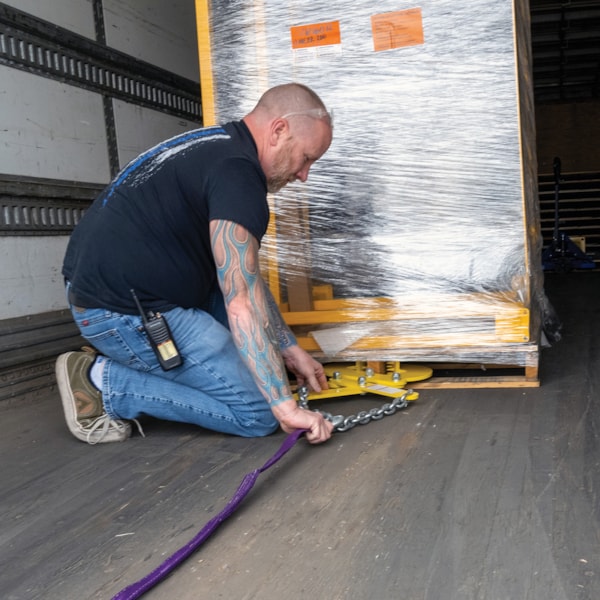 5,000 lb. Capacity Double Scissor Pallet Puller