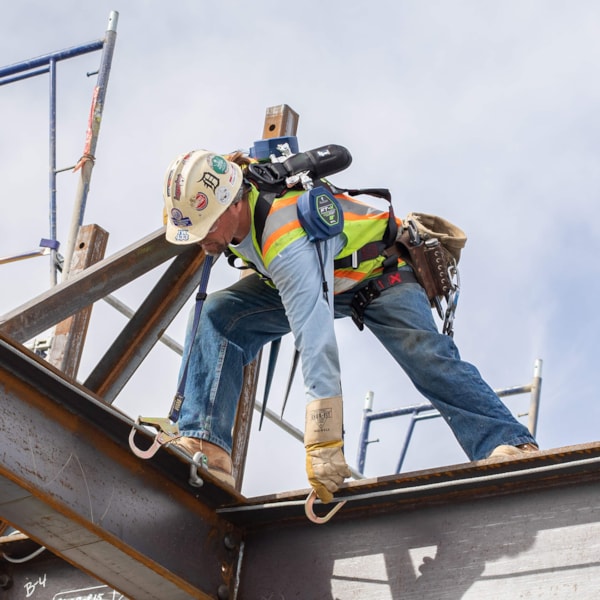 8' FT-X™ EdgeCore™ Class 2 Leading Edge Personal SRL with Single-leg Steel Snap Hook