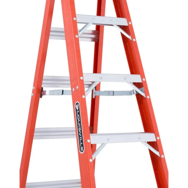 Fiberglass step ladder, type IAA, 375-pound load capacity